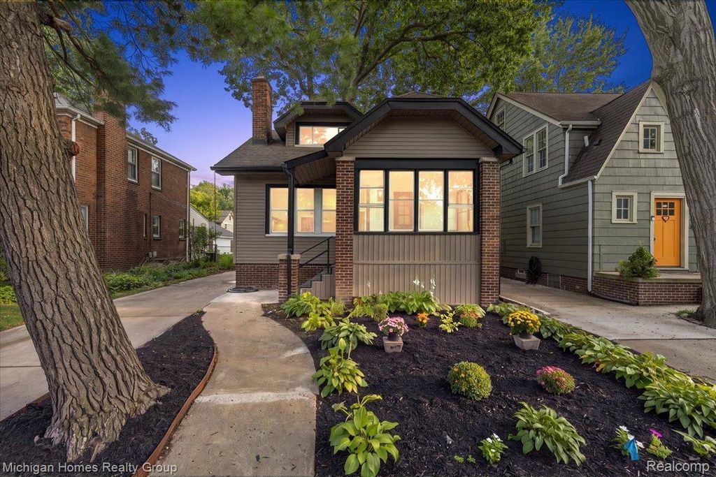 62 Wellesley Dr. Drive, Pleasant Ridge city
