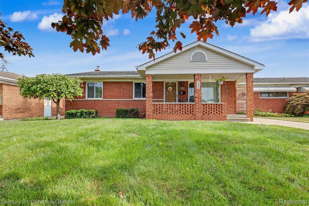 3592 Lenore Street, Melvindale city