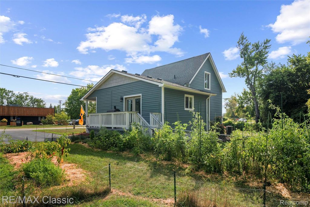 505 E Columbia, Belleville city