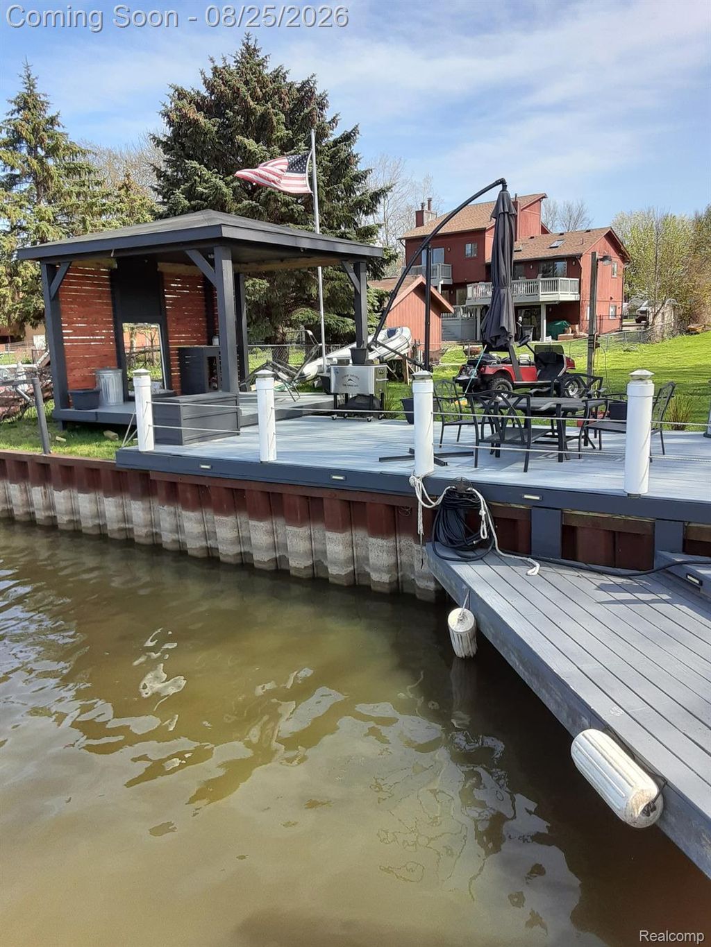 26925 S River Road, Harrison charter township