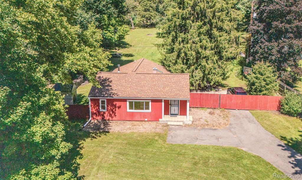 6464 Huron River Drive, Scio township