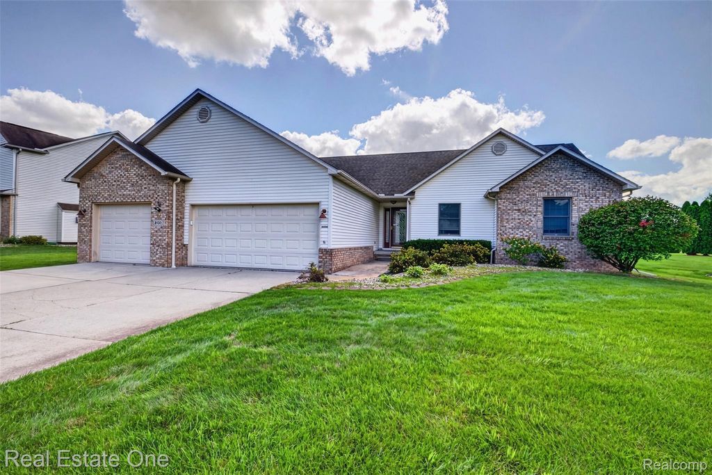 8150 Boulder Drive, Davison township