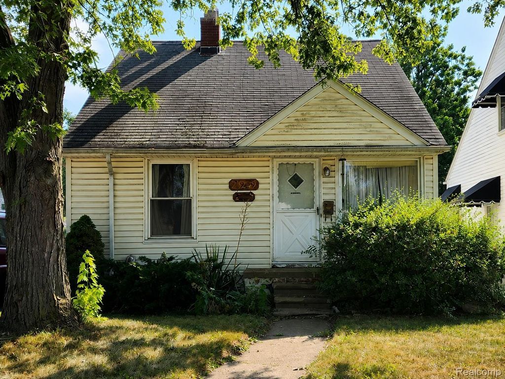 23249 Columbia Street, Dearborn city