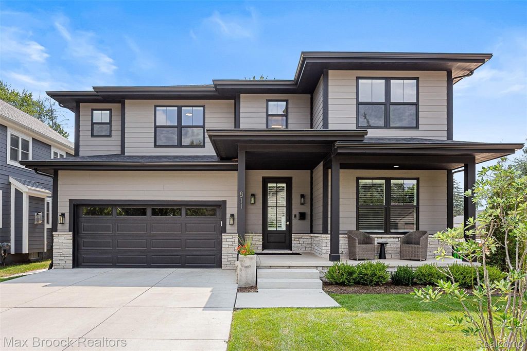 811 Magnolia Avenue, Royal Oak city