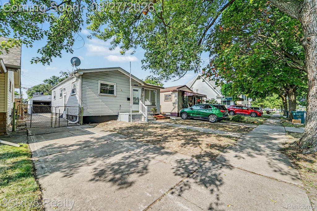 1835 Euclid Street, Lincoln Park city