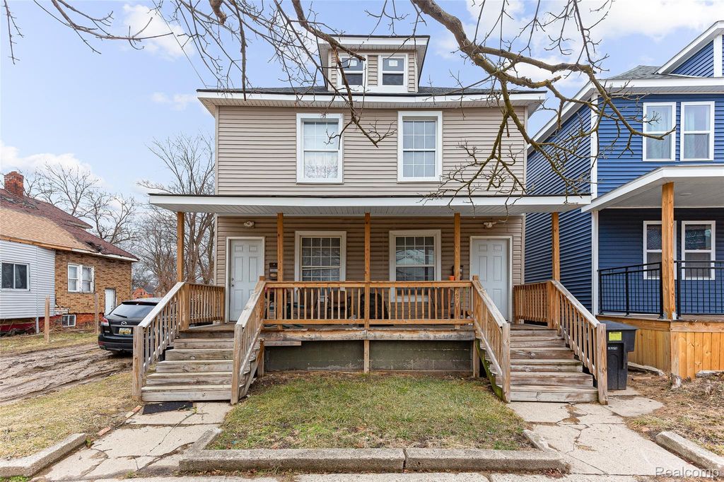 5860 Hazlett Street E, Detroit