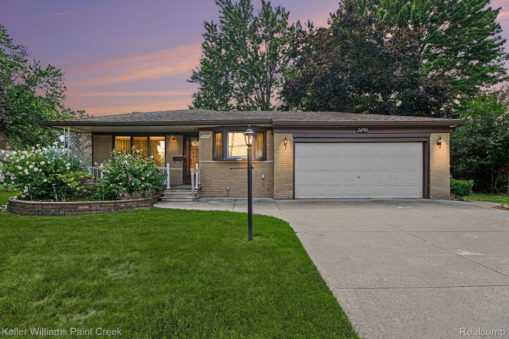 2490 Chesley Drive, Sterling Heights city