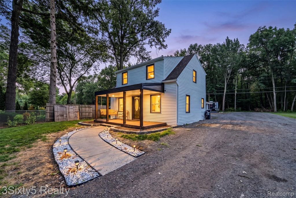26097 Belledale Street, Taylor city