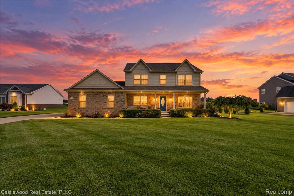 5616 Jada Drive, Highland