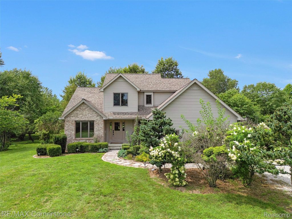 12701 Capernall Road, Exeter township