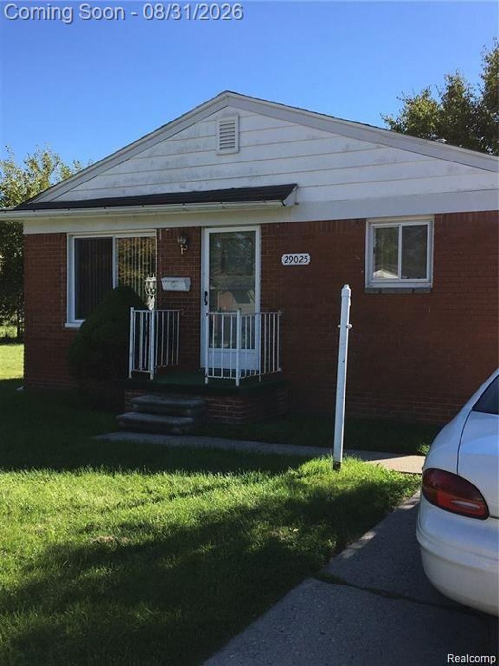 29025 Eton Street N, Westland city