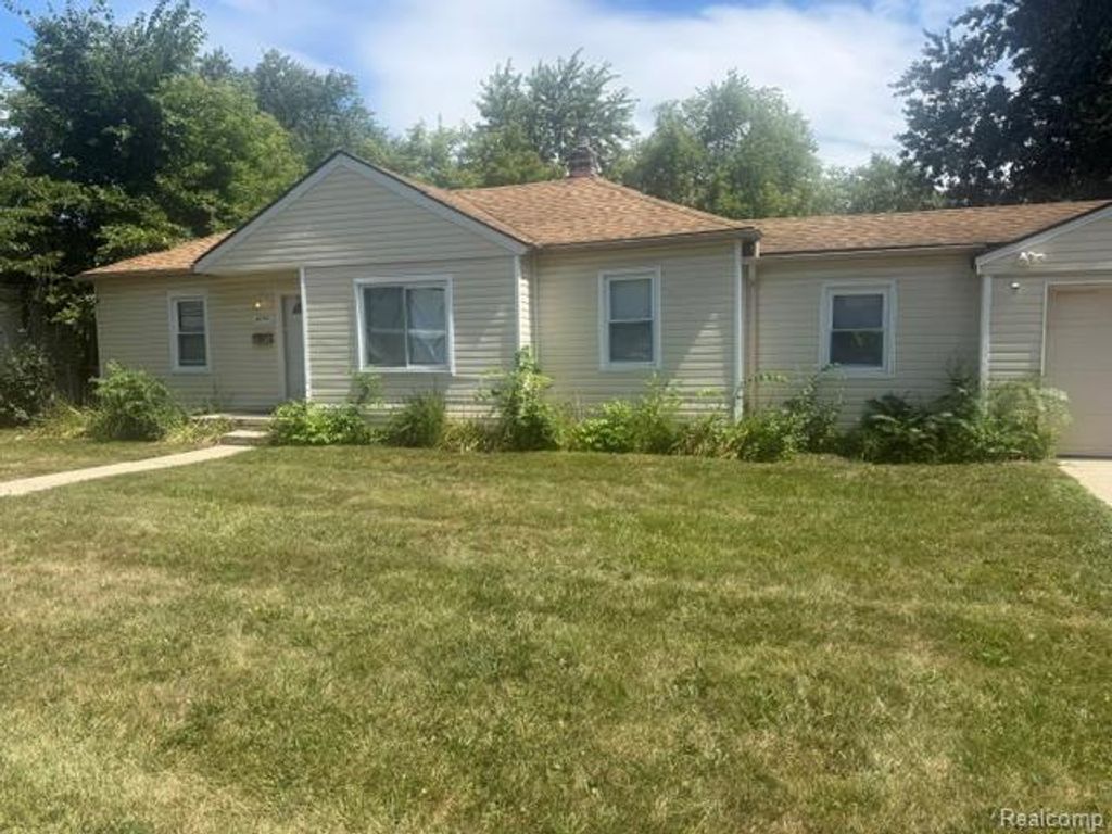 28744 Selkirk Street, Southfield city