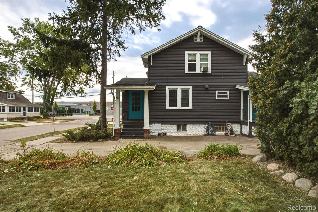 1791 E Saratoga Street, Ferndale city