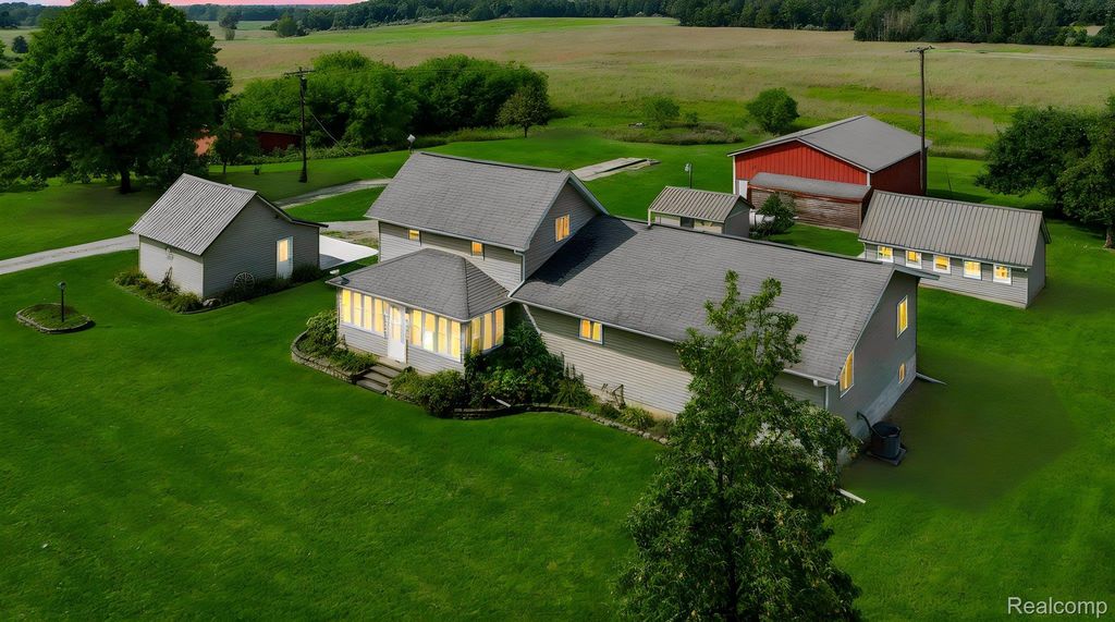 1660 W Brown Road, Fremont township