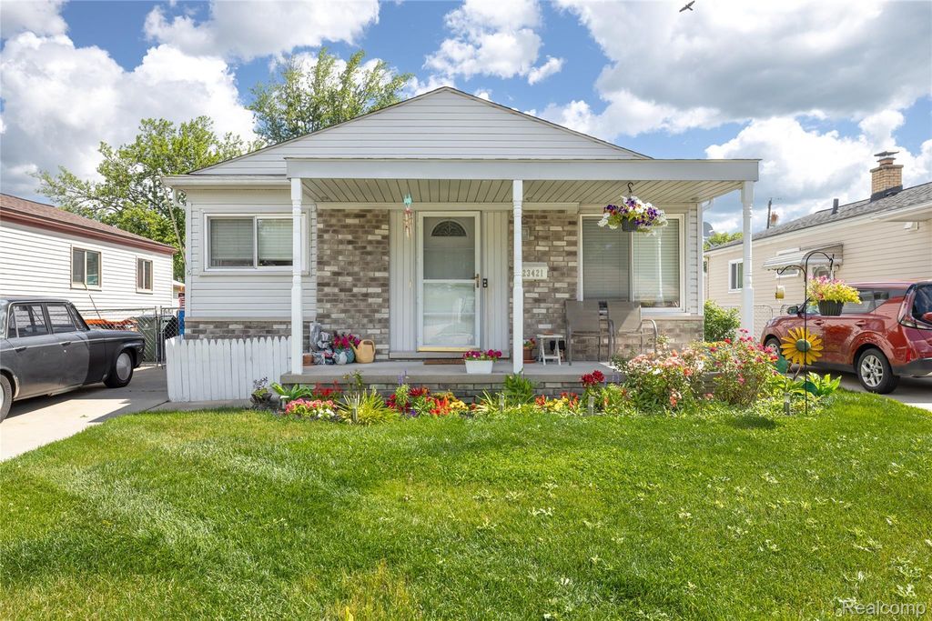 23421 Allor Street, St. Clair Shores city