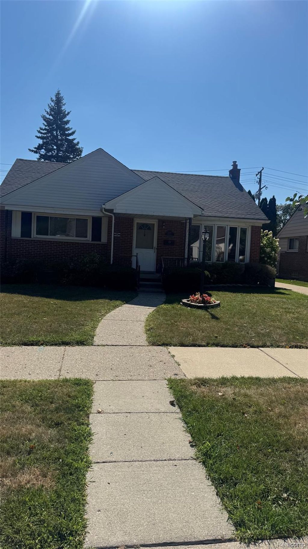 2035 Raymond Avenue, Dearborn city