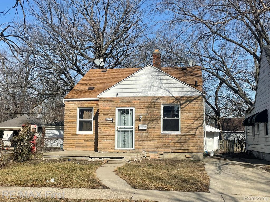 8810 Farmbrook Street, Detroit city