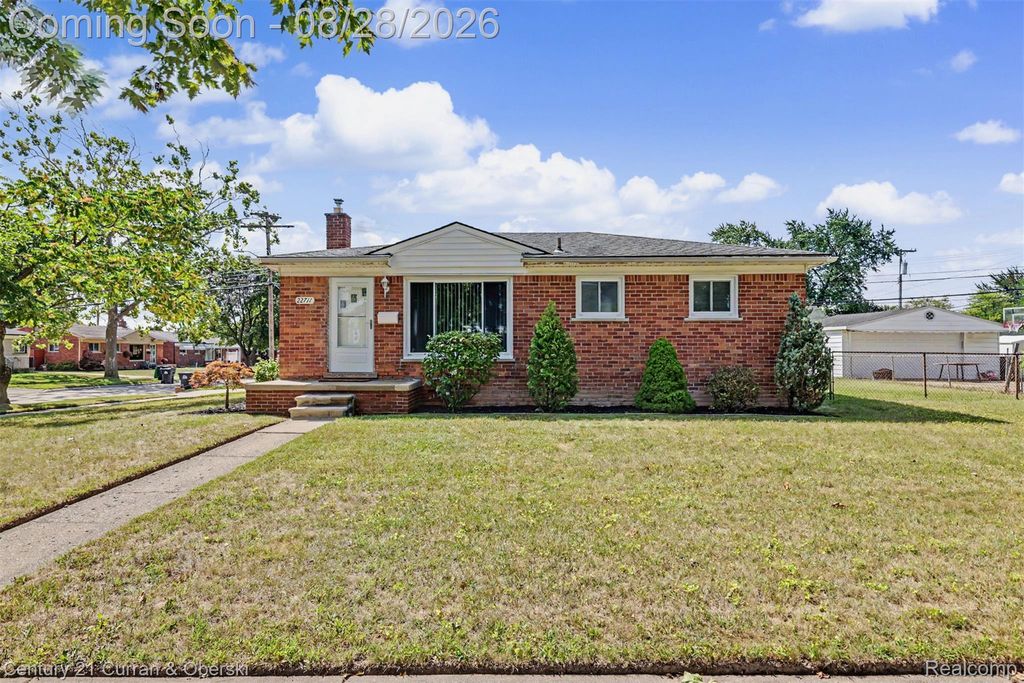 22711 Hayes Street, Taylor city