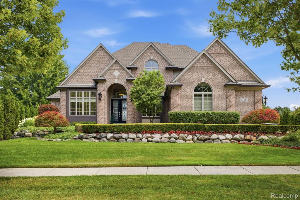 22440 Darcey Court, Novi city