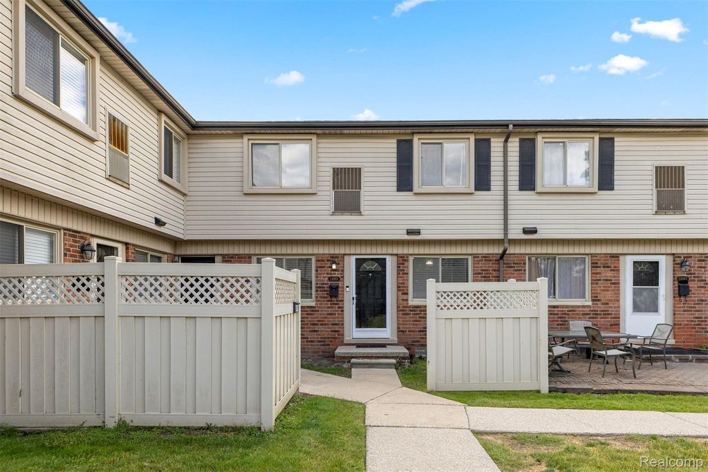 24969 Mayfair Street, Flat Rock