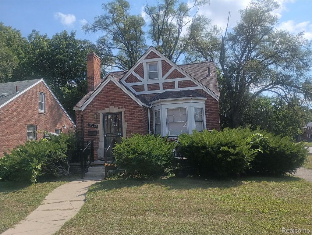 18200 Saint Marys Street, Detroit city