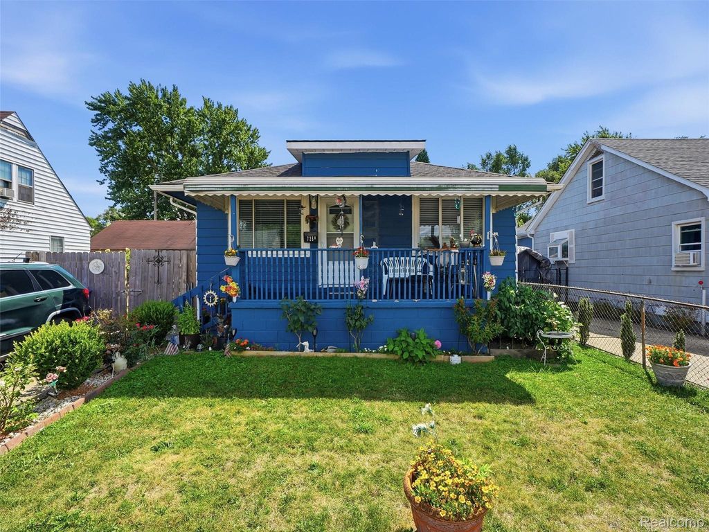 7268 Hupp Avenue, Warren city