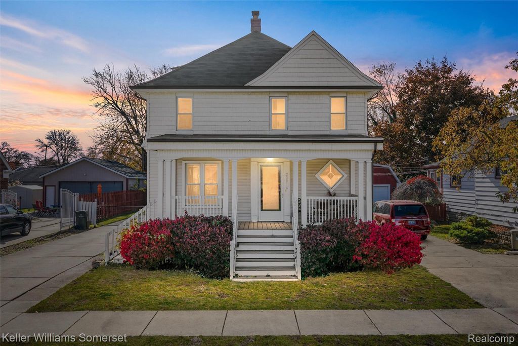 22816 Ridgeway Street, St. Clair Shores city