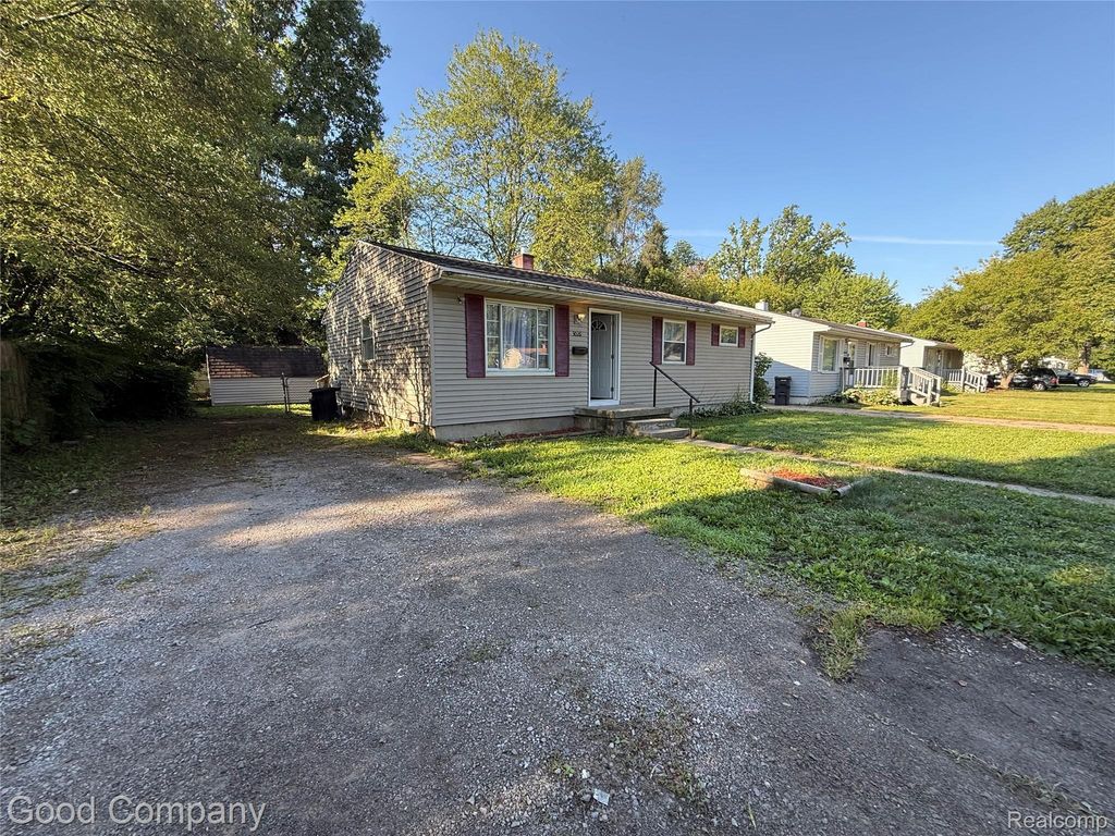 3026 Wyoming Avenue, Flint city
