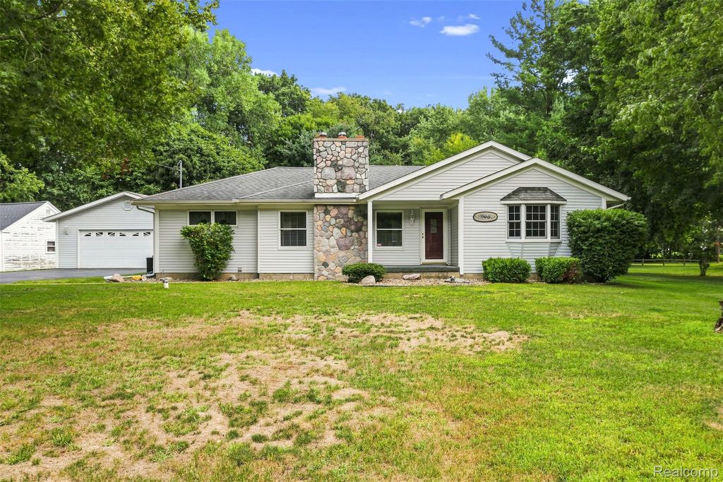 7150 Heath Street, Genesee charter township