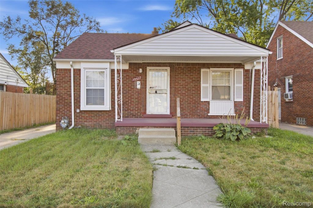 19327 Sunset Street, Detroit
