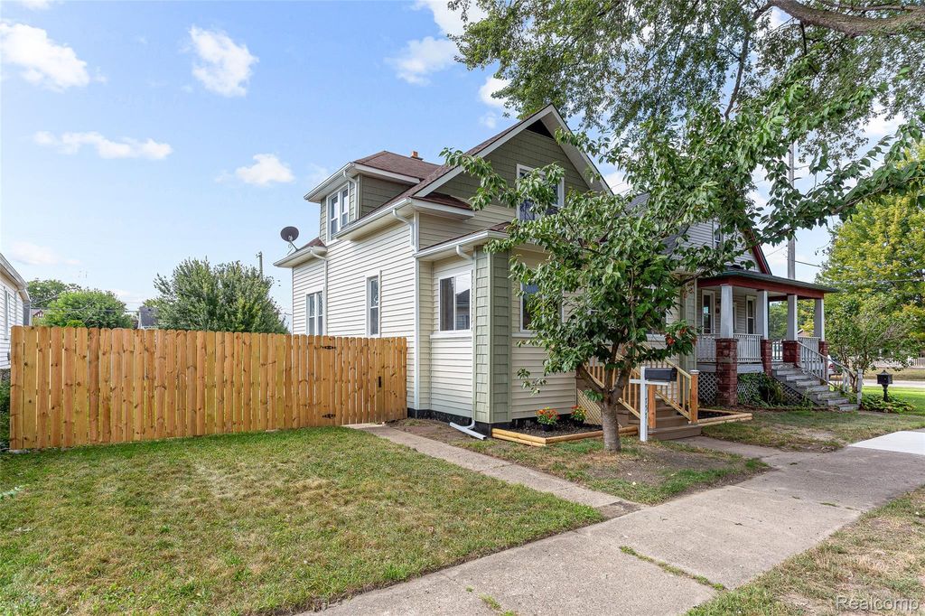 757 Orchard Street, Wyandotte city