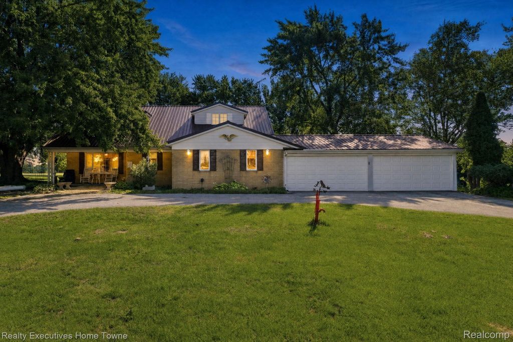 5593 Fairway Lane, Lexington