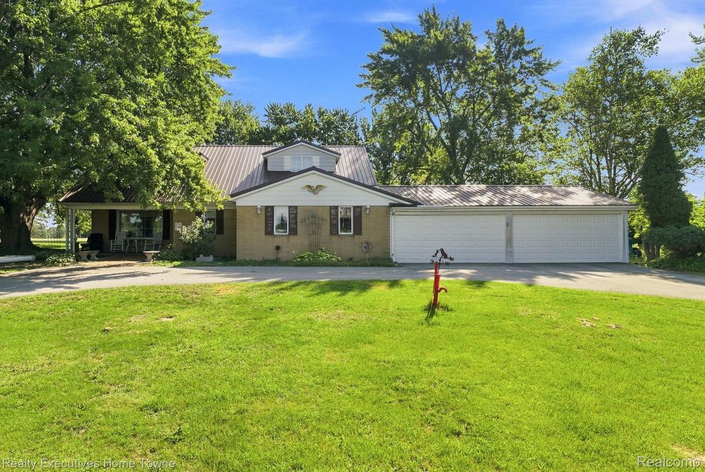 5593 Fairway Lane, Lexington