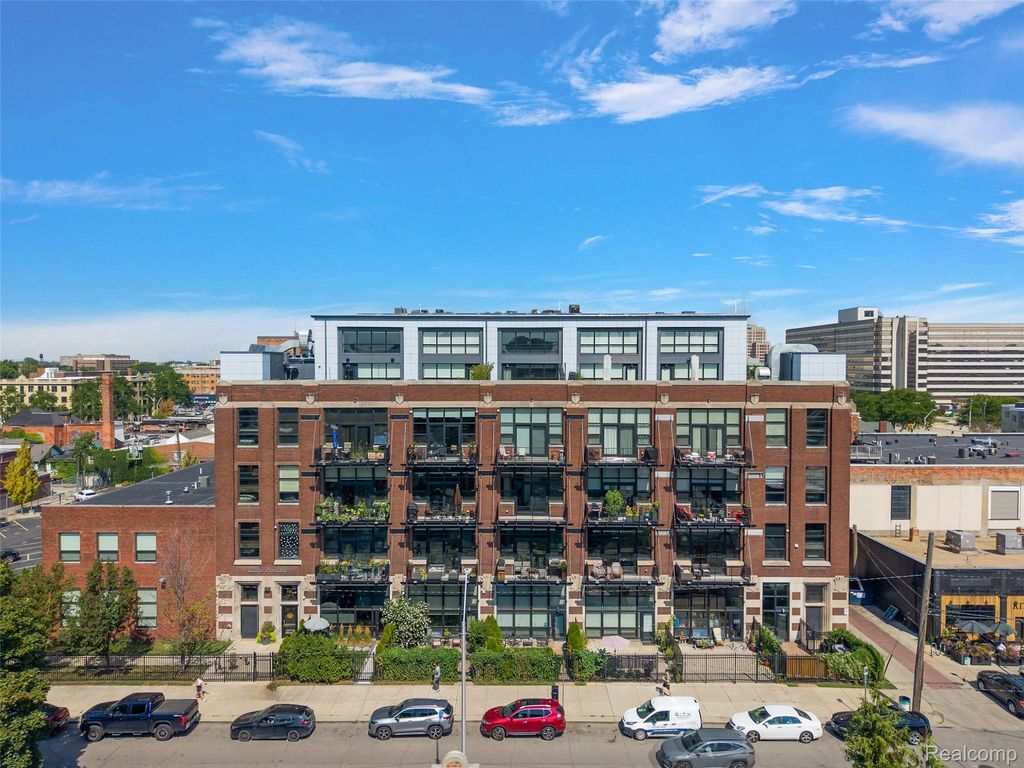 444 W Willis Street 402, Detroit