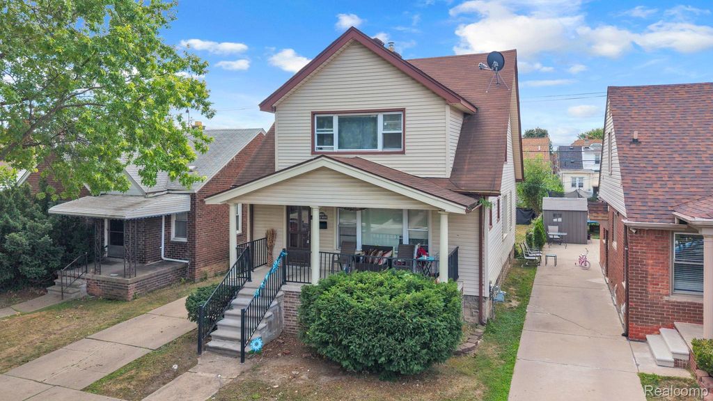 6633 Ternes Street, Dearborn city