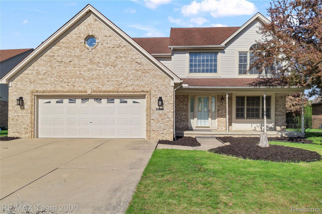 23888 Leighwood Drive, Woodhaven city