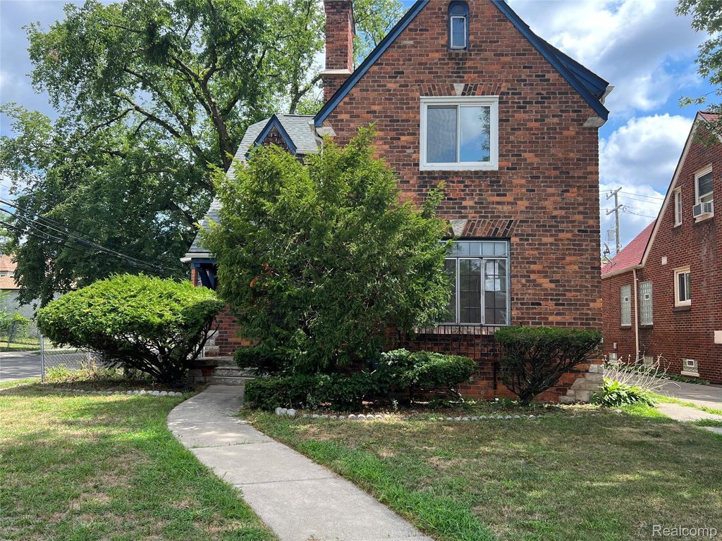 17420 Greenlawn Street, Detroit city