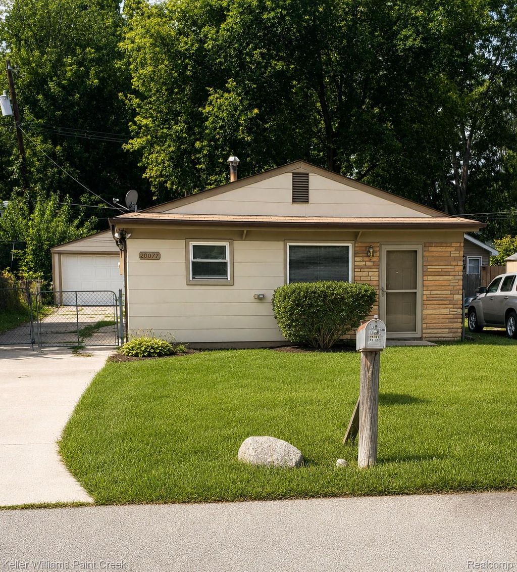 20077 Negaunee, Redford charter township