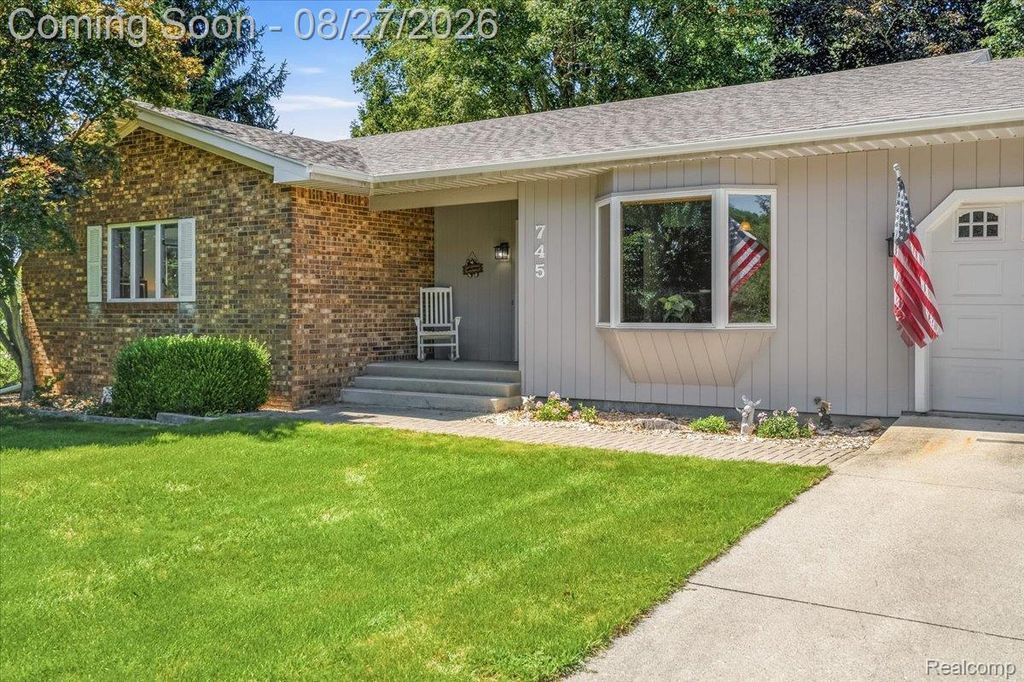 745 N Freer Road, Chelsea city