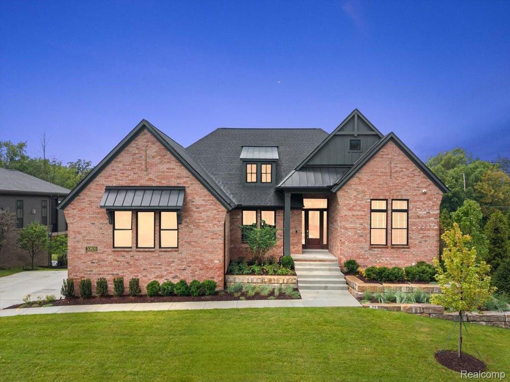 30809 E Franklin Hills Court E 8, Farmington Hills city