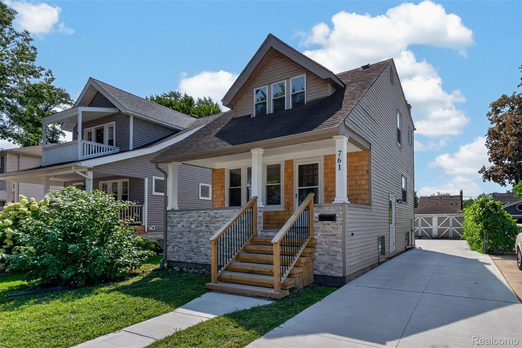 761 Columbia Road, Berkley city