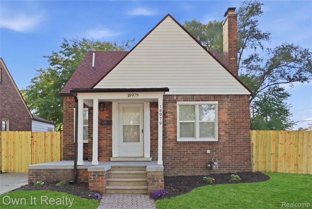 18979 Lindsay Street, Detroit city