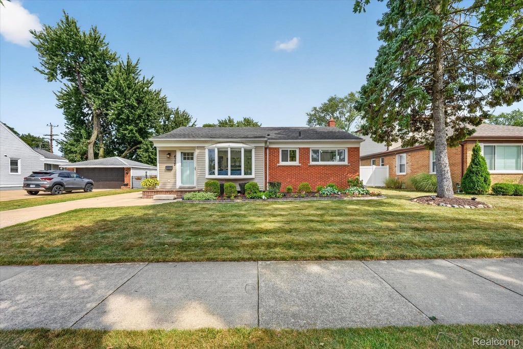 4112 Durham Road, Royal Oak city