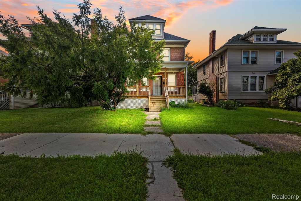 115 Richton Street, Highland Park city