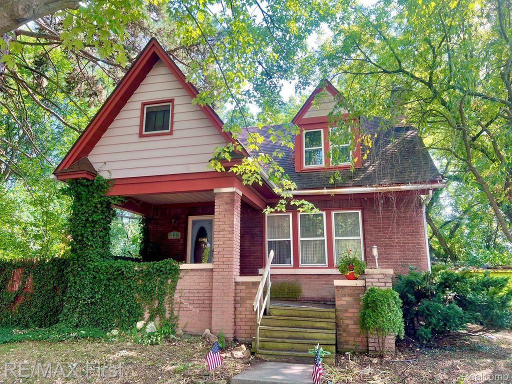 1441 Catalpa Drive, Berkley city