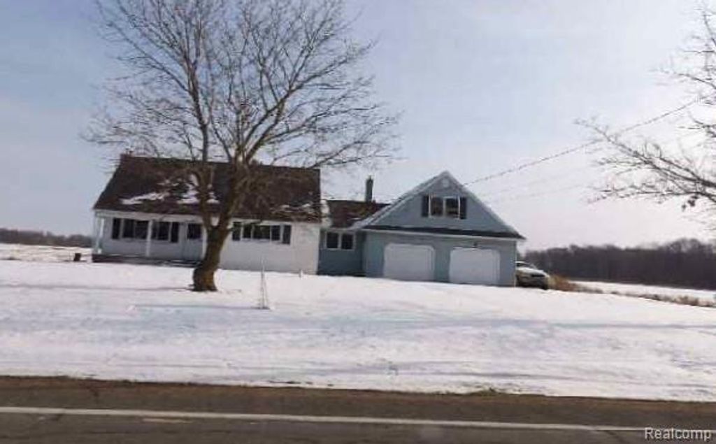 318 N Aurelius Road, Aurelius township