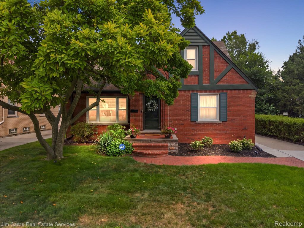 488 Bournemouth Road, Grosse Pointe Farms city