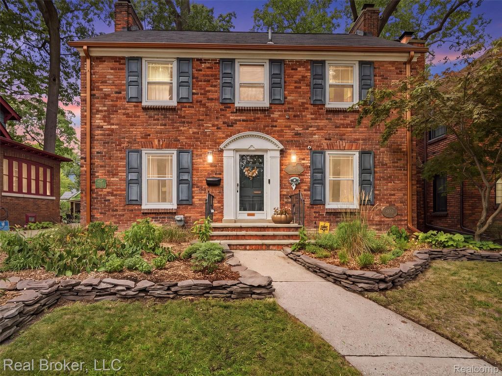 446 W Drayton Street, Ferndale city