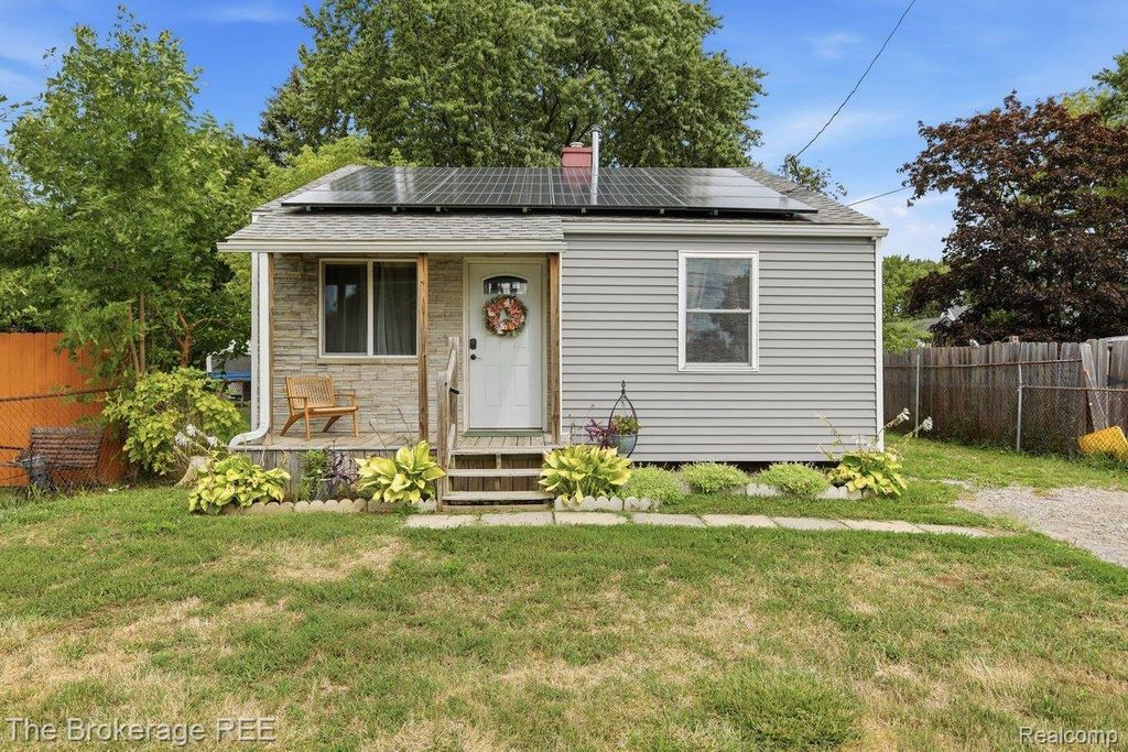 1233 Carman, Burton city