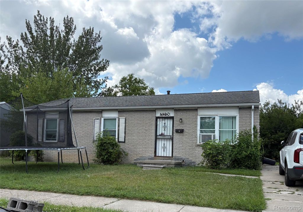 4460 Isabelle Street, Inkster city